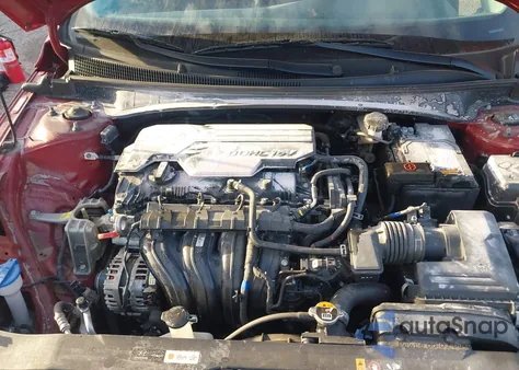 2024 Hyundai Elantra Limited from USA, damaged, VIN KMHLP4DG0RU804095